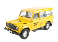 CC99715 Land Rover Defender in JCB livery. Production run of <2000