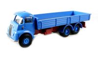 TT-X18 Thornycroft 3 axle dropside in light blue