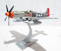 US34405 North American P-51D Mustang United States Army Air Force 44-14450/BS-S Named Old Crow Captain 'Bud' Anderson, 362nd FS/357th FG Flight Line Collection (w/Ground Crew Figures)