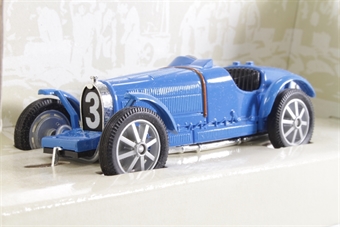 Bugatti Type 35 in Light Blue