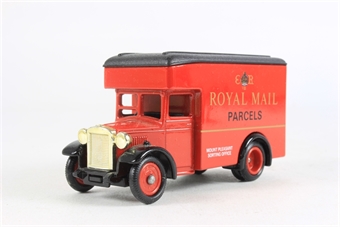 Royal Mail Large Parcels Van