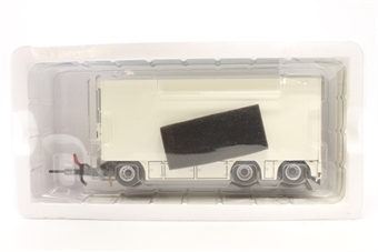 3 axle trailer "White Line"