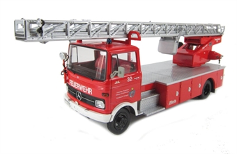 Mercedes Benz LP813 Fire Engine 'City of Villing' with extending ladder