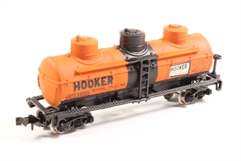 3-Dome Tank Wagon - 'Hooker Chemicals'