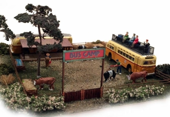 Bus Camp Kit with 2 Green Buses
