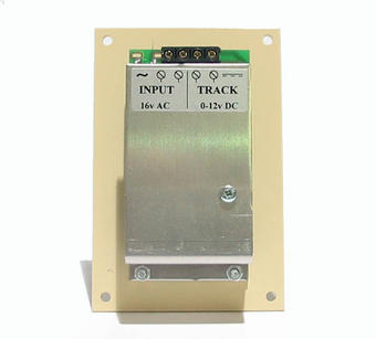 Panel mounted circuit controller