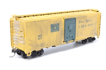 40' single door boxcar kit of the Maine Central 8373