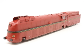 Class BR 05 001 of the DR