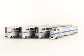 Amtrak P42 Superliner Starter Set, with 3 Cars, Power Pack & Track