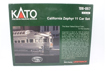 Corrugated California Zephyr of the Burlington Route - silver multi