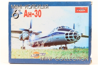 Antonov An-30 1:288