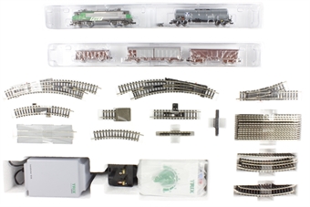 N Gauge Starter Set, with Class 422 200 electric locomotive with working headlight.