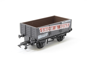 5 Plank Ore Wagon 'Snow & Sons' Livery