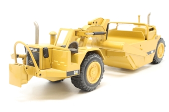 Caterpillar 627 scraper