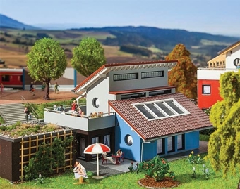 Modern Dwelling House Kit