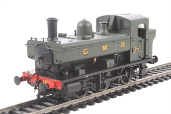 Class 1366 0-6-0PT 1370 in GWR green