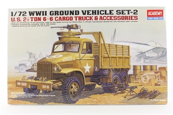 WWII Ground Vehicle Set-2 (U.S 2 1/2 Ton 6x6 Cargo Truck & Accessories)