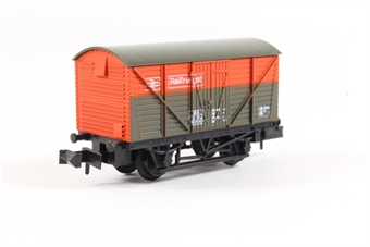Ventilated Van in Railfreight Livery