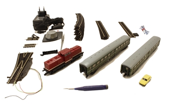 DR German passenger train starter TT-gauge set (with conventional track)