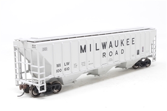 54' Pullman-Standard covered hopper in Milwaukee Road Gray #100610
