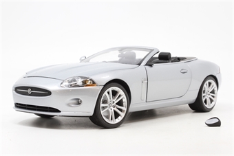 Jaguar XK convertible in silver