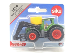 Fendt Vario 1050 Tractor with bale gripper