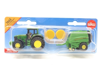 John Deere Tractor with round baler