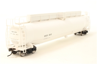 33,000 gallon tank car #3013 'Shell Oil'