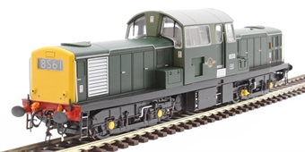 Class 17 D8539 in BR green with full yellow ends