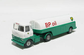 Scammell Handyman tanker "BP"