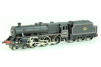 Class 5MT 'Black Five' 4-6-0 45296/44911/44923 in BR black