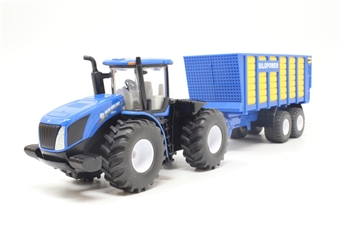 New Holland T9 560 Tractor & silage trailer