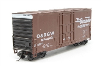 40' Hi-Cube Wagon 67420 of the DRGW