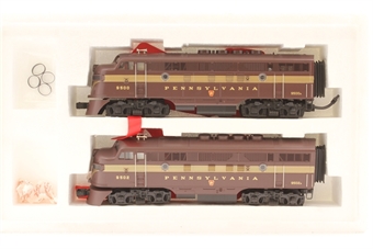 EMD F3 AA set #9500A/9502A of the Pennsylvania Railroad with ProtoSound