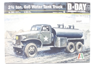 GMC 1 1/2 ton 6x6 water tank truck