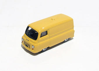 Morris J2 van in yellow