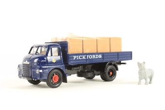 Bedford S Dropside & Packing Crates - 'Pickfords'