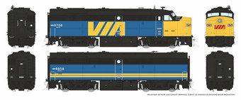 FPA-2u & FPB-2u MLW 6758 & 6858 of the Via Rail Canada 