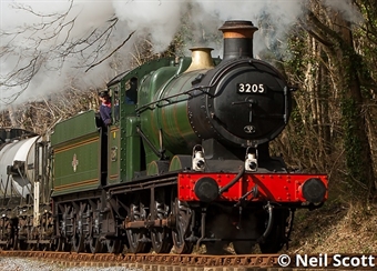 Class 2251 'Collett Goods' 0-6-0 in GWR green with GWR lettering