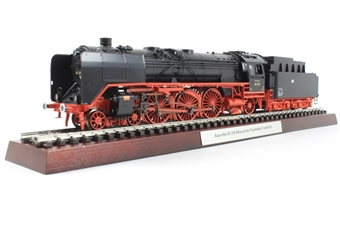 Class BR01 01 118 of the German Epoch VI (DCC Sound Fitted)