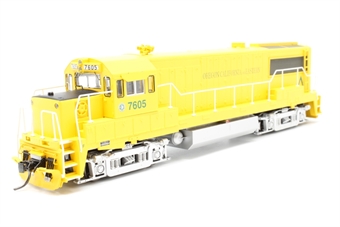 GE U25B #7605 of the Oregon, California & Eastern Railroad - DCC sound fitted