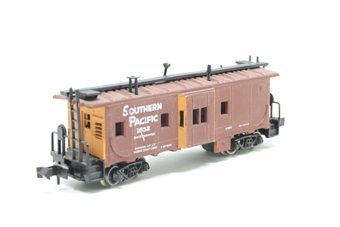 Bay window windowed sides caboose of the Southern Pacific - brown and orange 1652