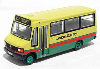 Mercedes minibus with high roofbox "London & Country"