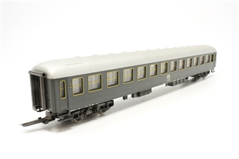 2nd class express passenger car of the FS 25500