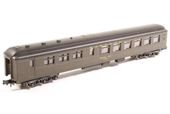 Heavyweight coach of the Santa Fe - pullman green 1418