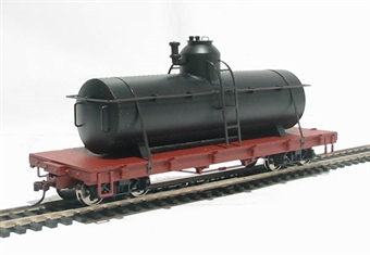 Bogie Tank Car with Flat Frame in Unlettered Black