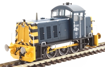 Class 07 07012 in BR blue with wasp stripes