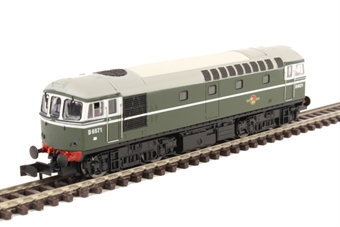 Class 33/0 D6571 in BR green with no yellow panel