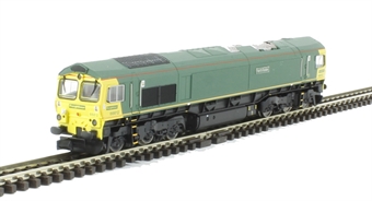 Class 66/5 66612 "Forth Raider" in unbranded Freightliner green & yellow
