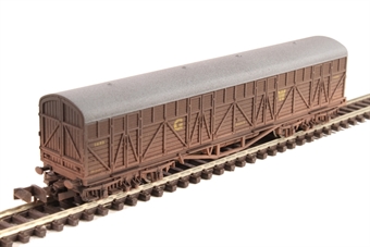 Siphon H milk wagon in GWR livery - 1432 - weathered